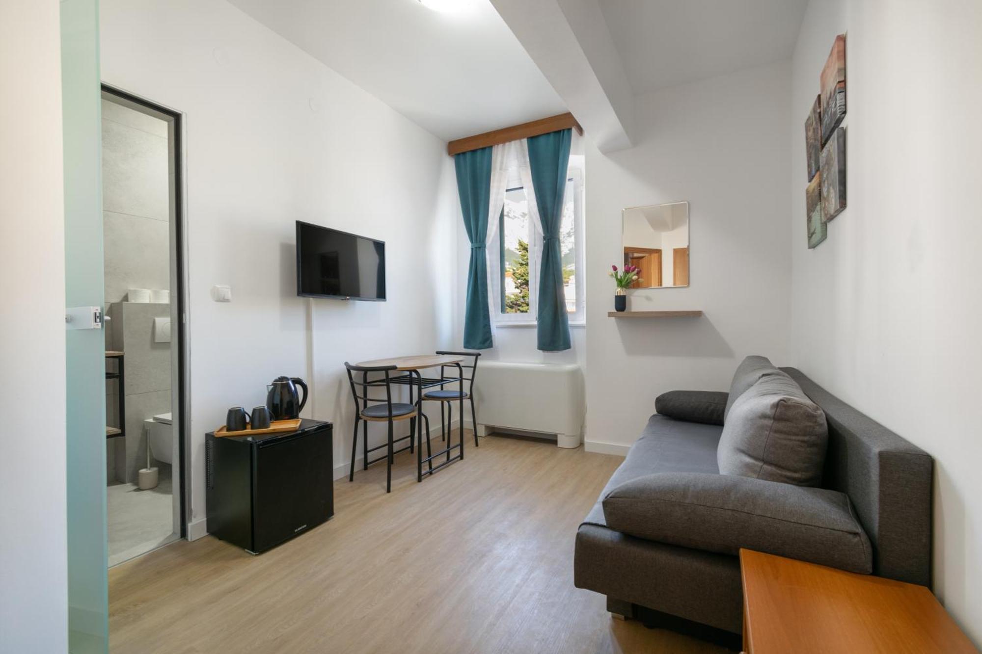 Bed & Breakfast Palac -Free Parking- Башка-Вода Экстерьер фото