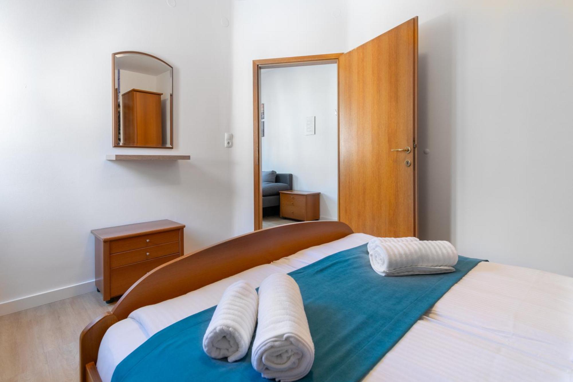 Bed & Breakfast Palac -Free Parking- Башка-Вода Экстерьер фото